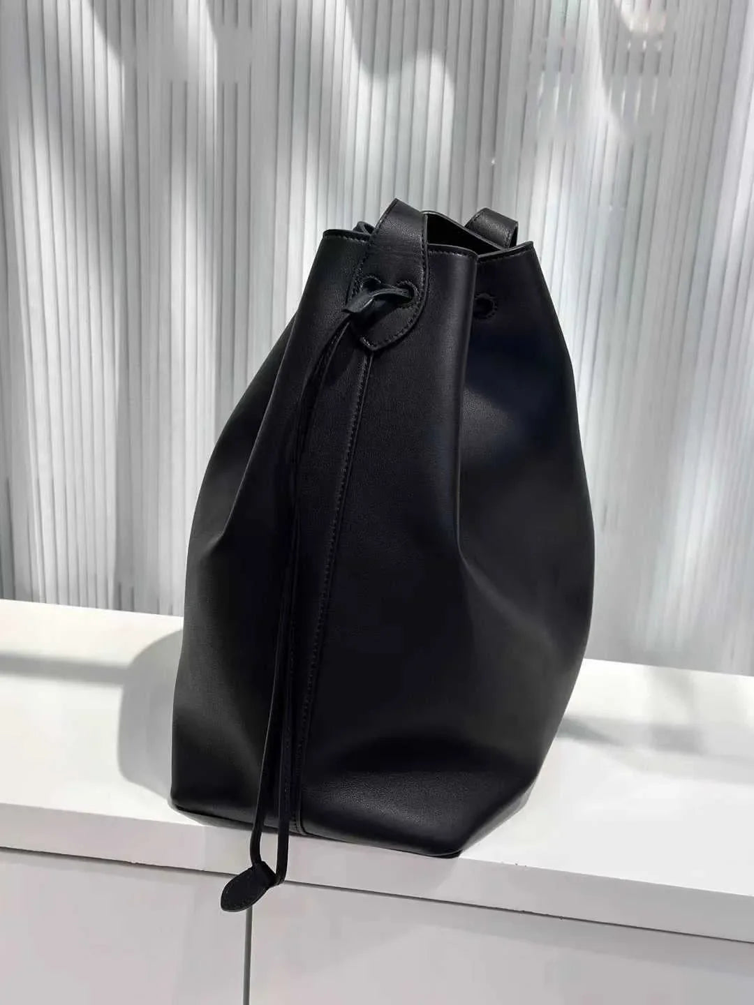 Genuine Leather Women’s Bucket Bag Tote with Drawstring