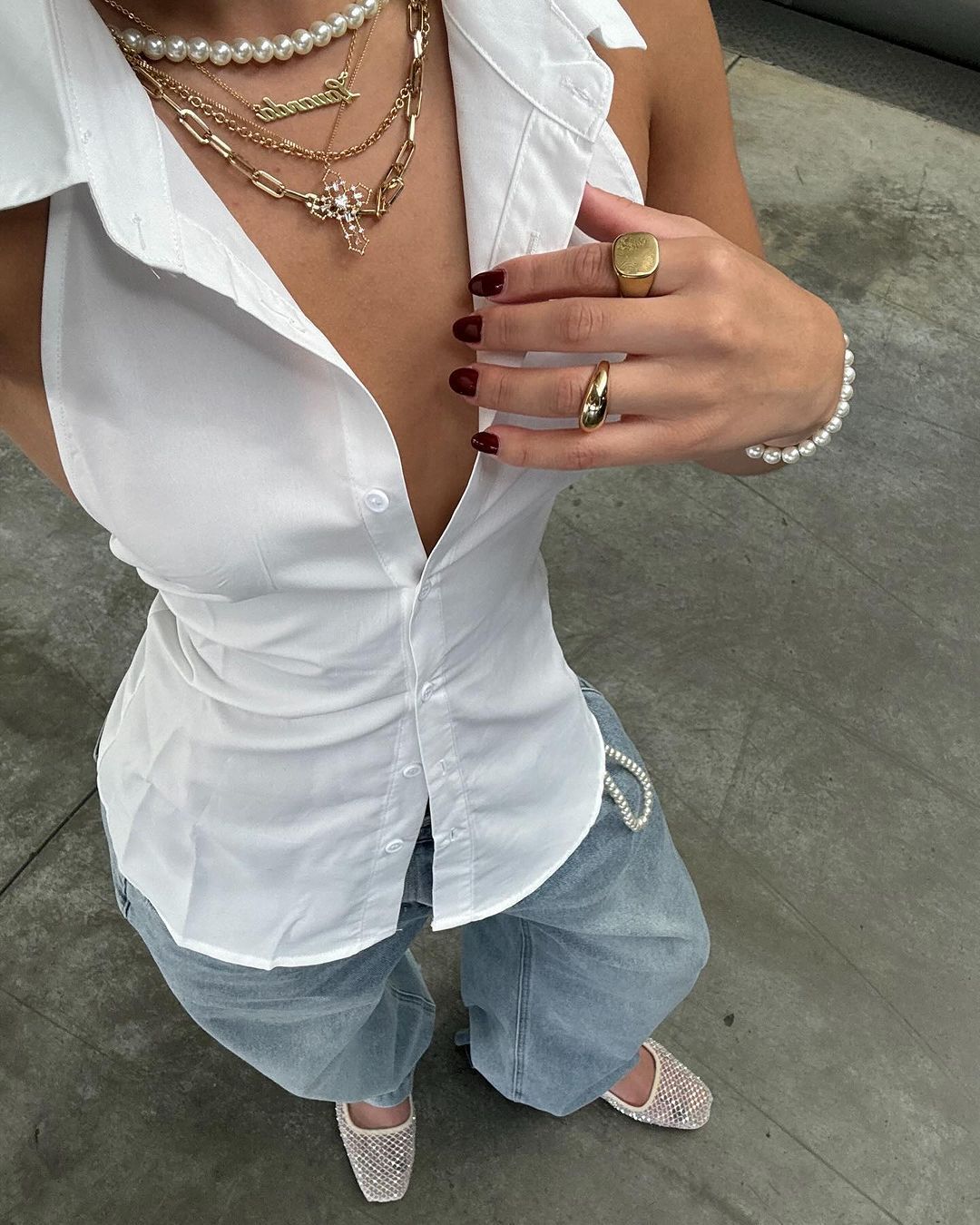 Backless sleeveless shirt blouse