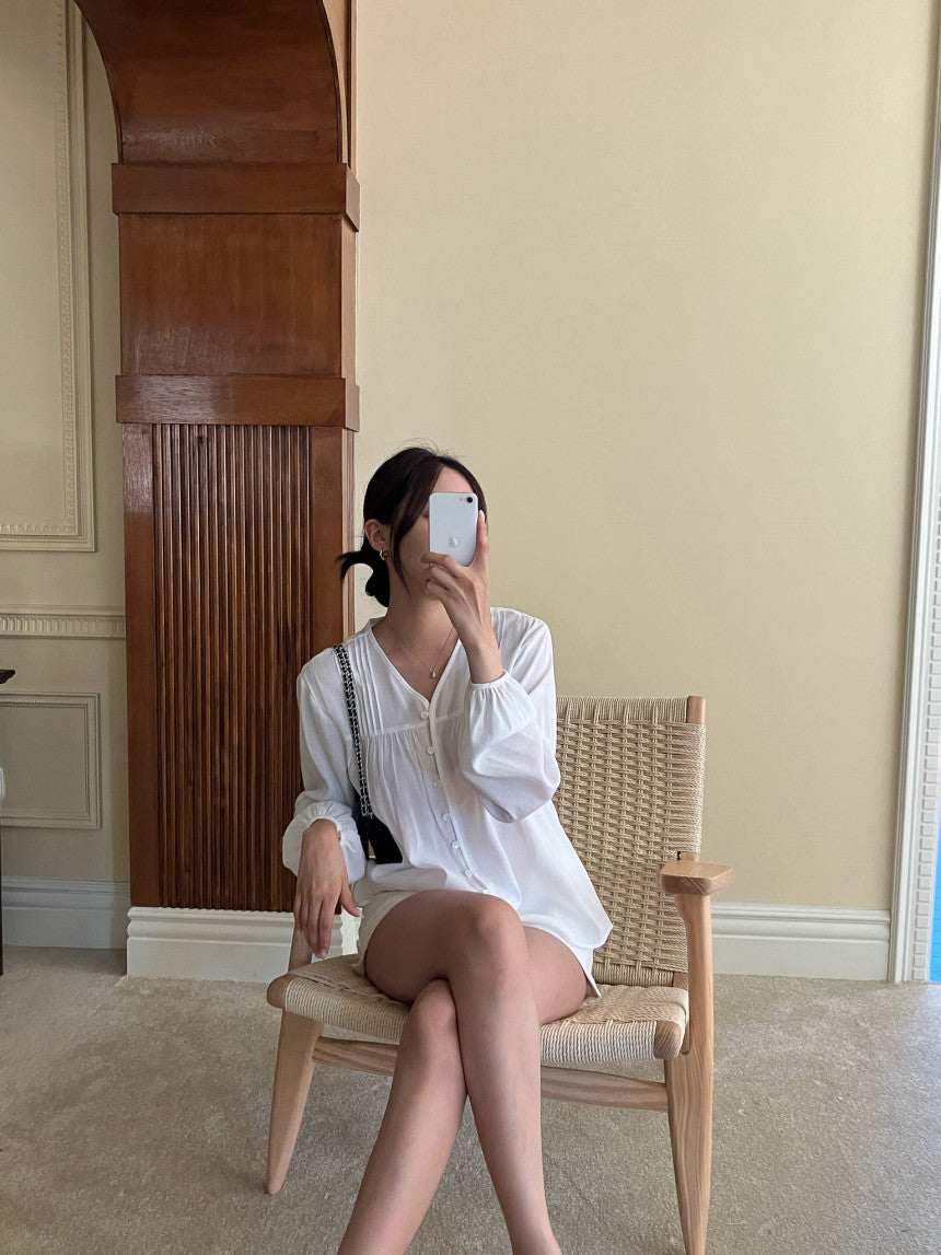 Women's Button Front Puff Sleeve Blouse