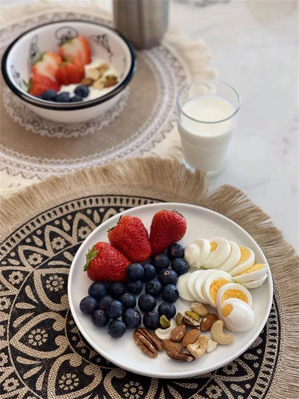 Vintage Round Linen Jute Placemats Set with Tassels