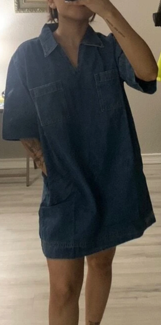 Women's Denim Dress With Pockets