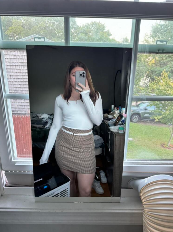 High-waisted houndstooth mini skirt
