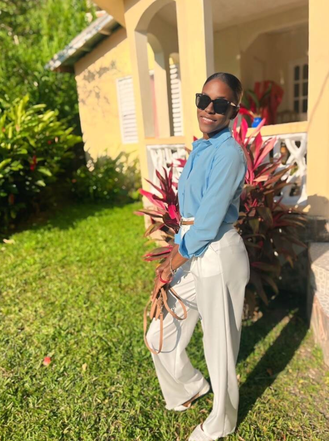 Women’s Classic Button-Down Shirt