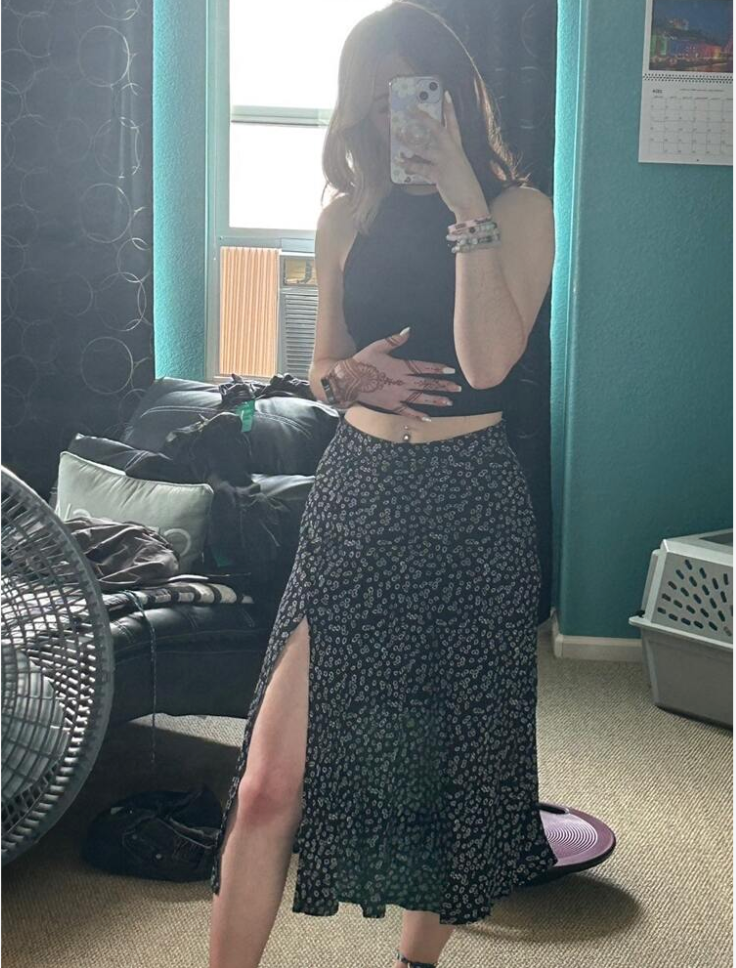 Split Thigh Skirt Vacation Beach Outfits