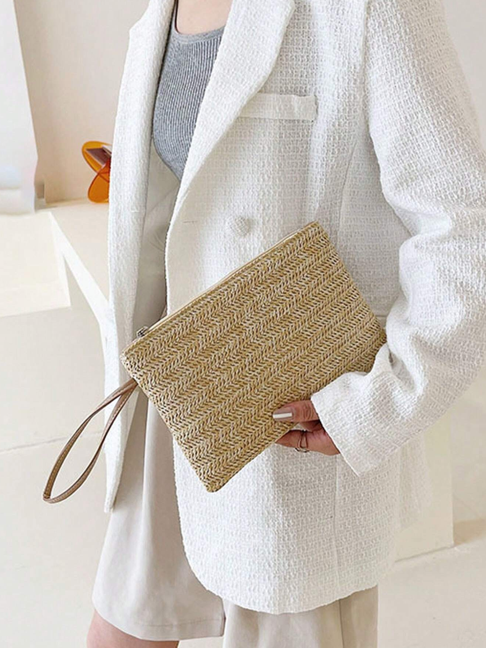 Small Straw Clutch Purse