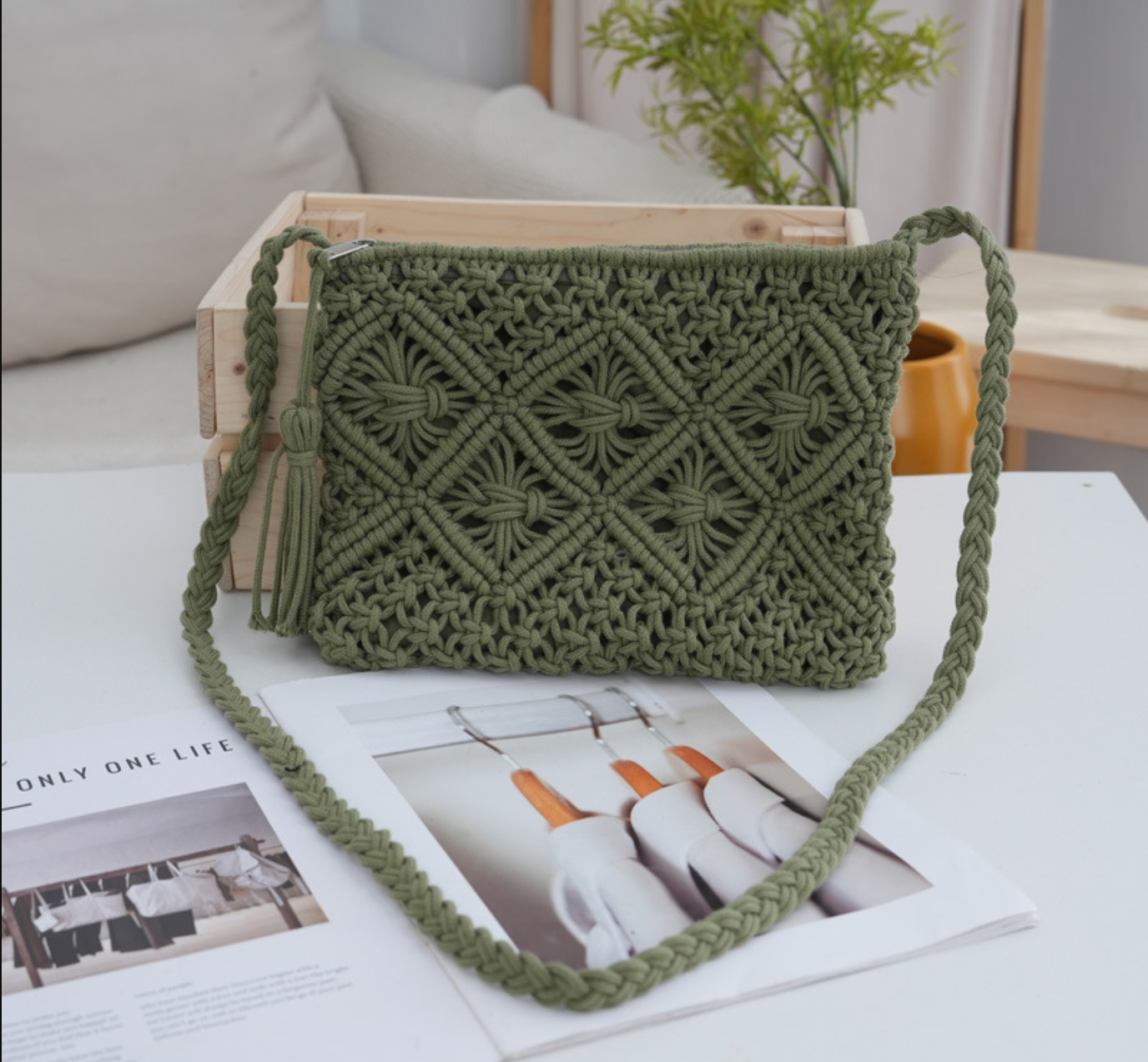 Women Small Crochet Clutch Bag
