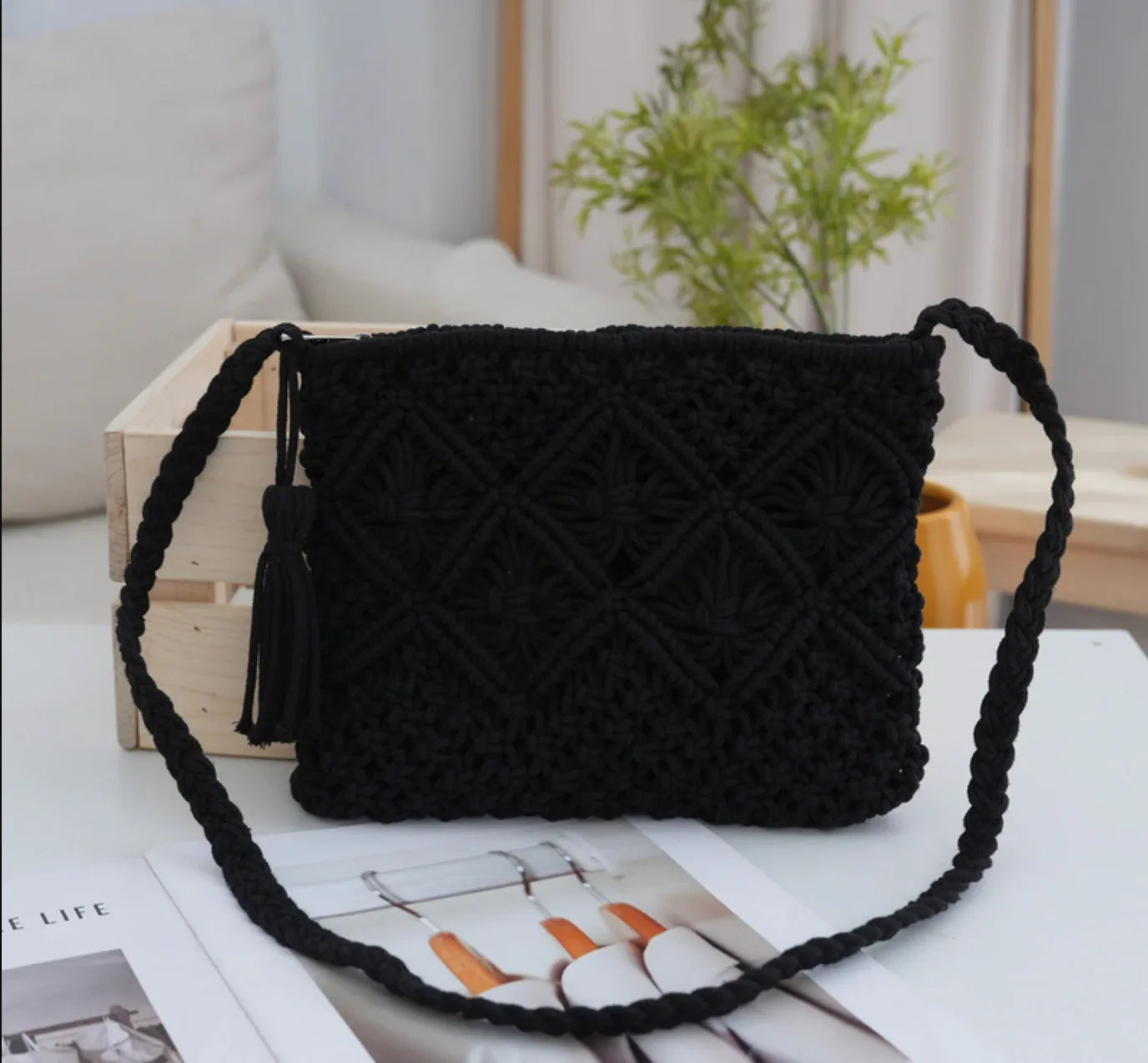 Women Small Crochet Clutch Bag Black