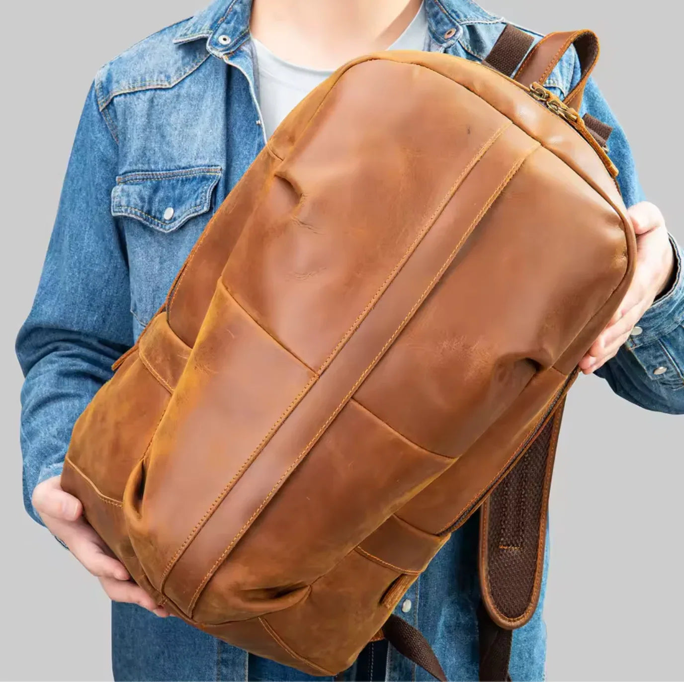 Genuine Leather Men Backpack Daypacks Light Brown