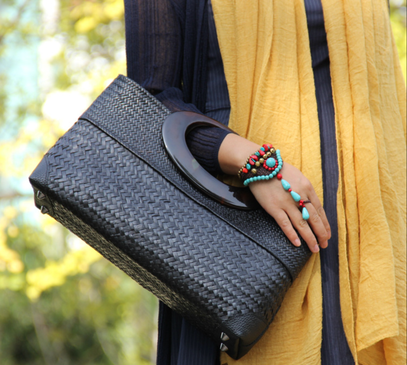Black Woven Straw Handbag Summer Beach Tote