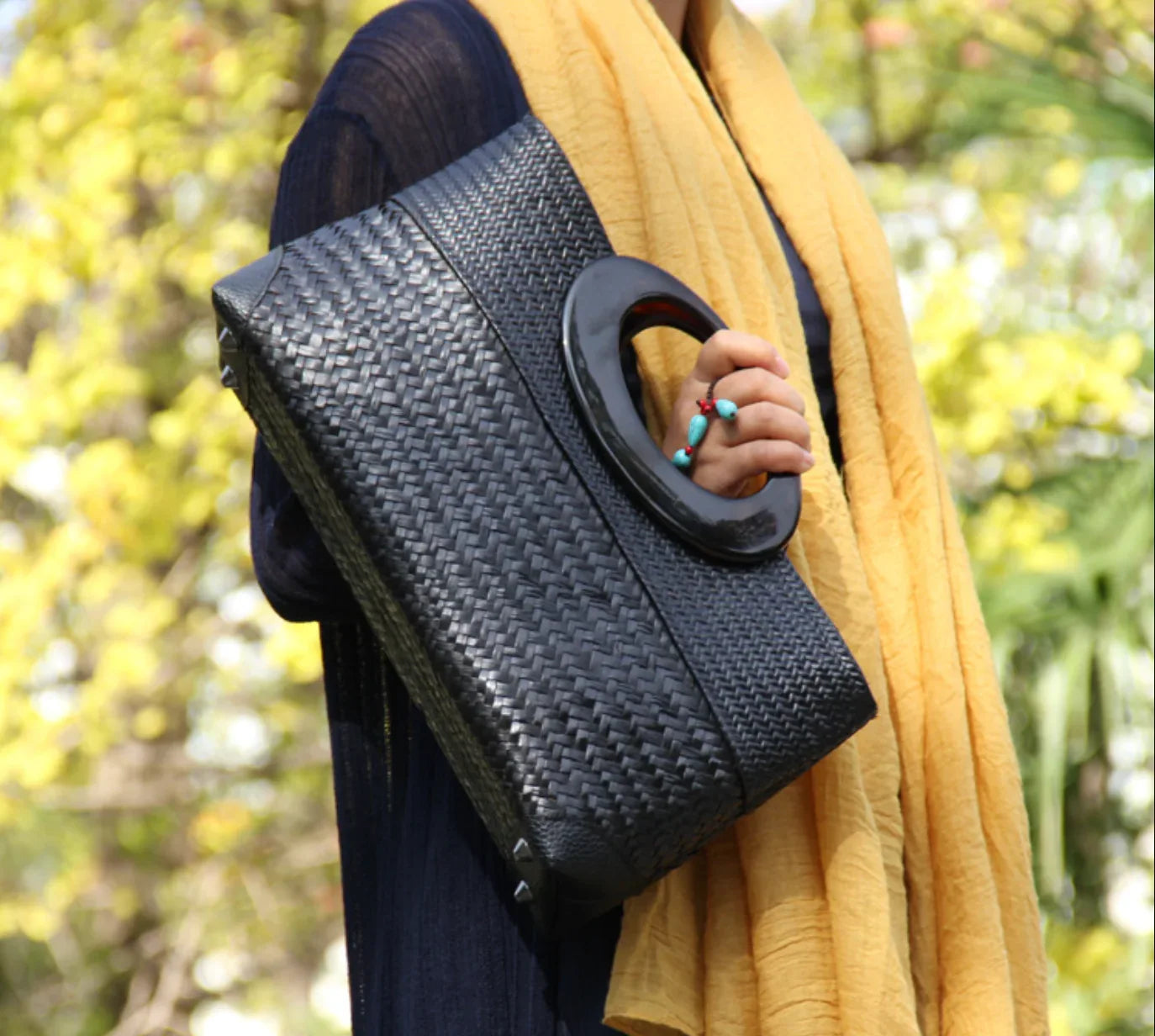 Black Woven Straw Handbag Summer Beach Tote