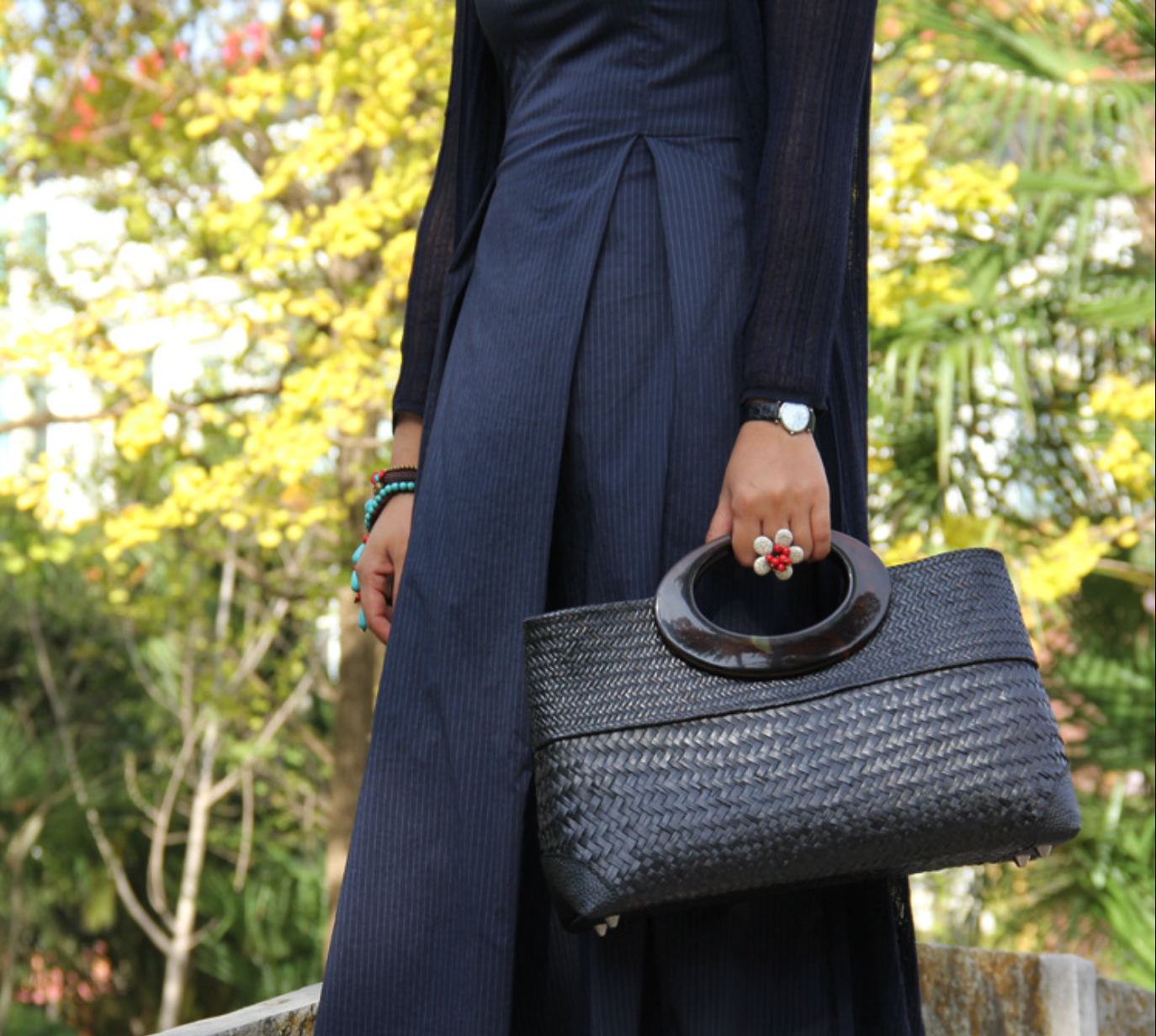 Black Woven Straw Handbag Summer Beach Tote