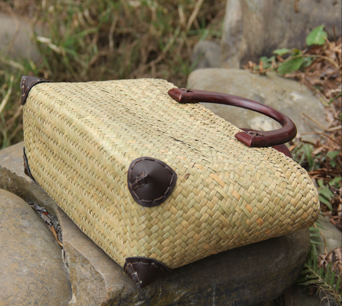 Woven Straw Rattan Handbag with Wooden Handles and Leather Corners