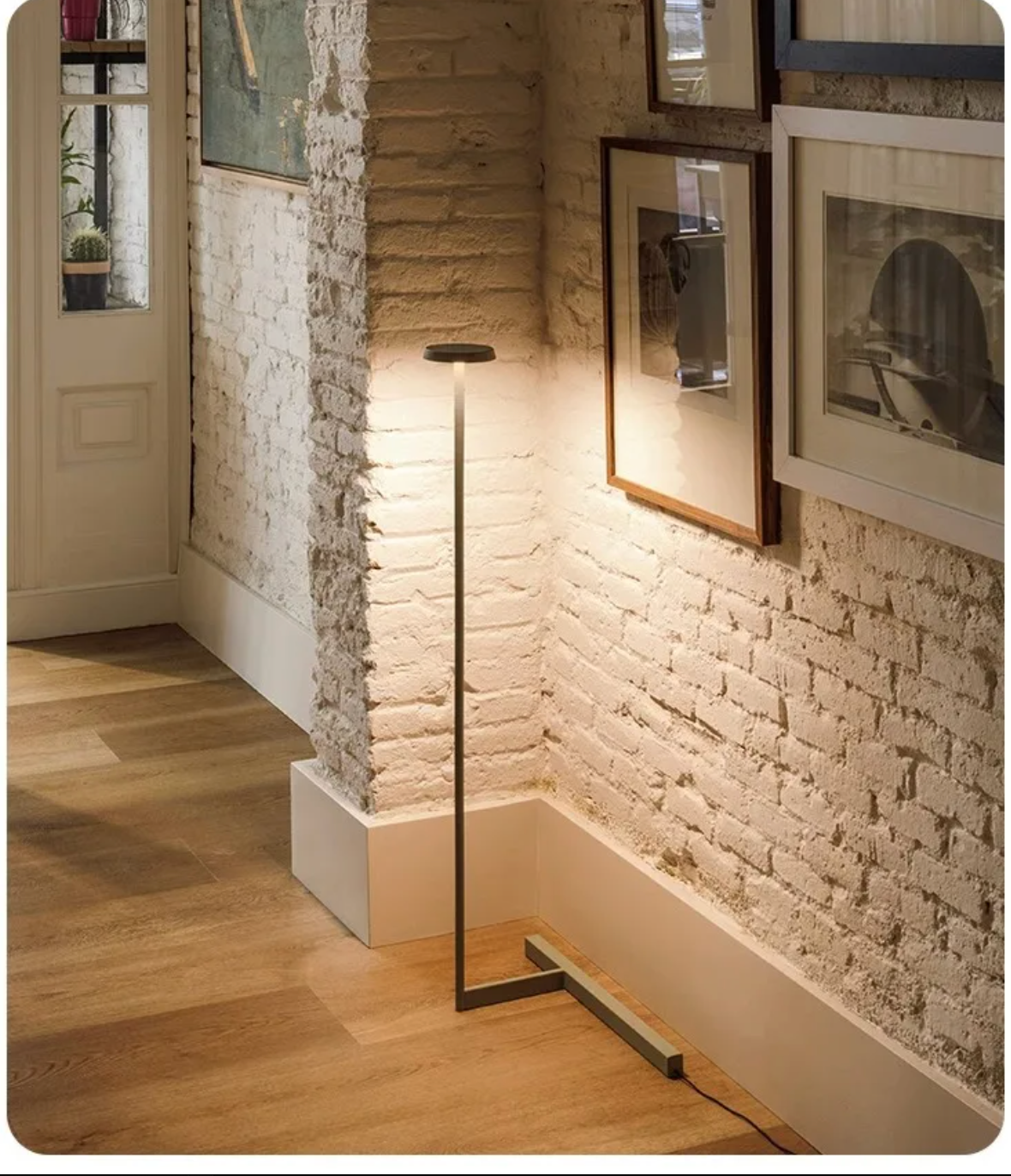 Italian Art Deco Iron LED Floor Lamp Minimalist Corner Light