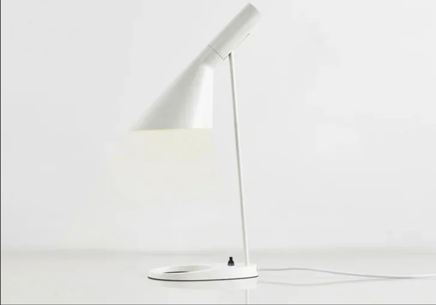 Modern Iron Table Lamp for Bedroom Scandinavian Design
