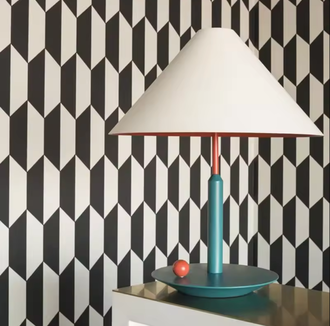 Scandinavian Metal Table Lamp Modern Desk Light