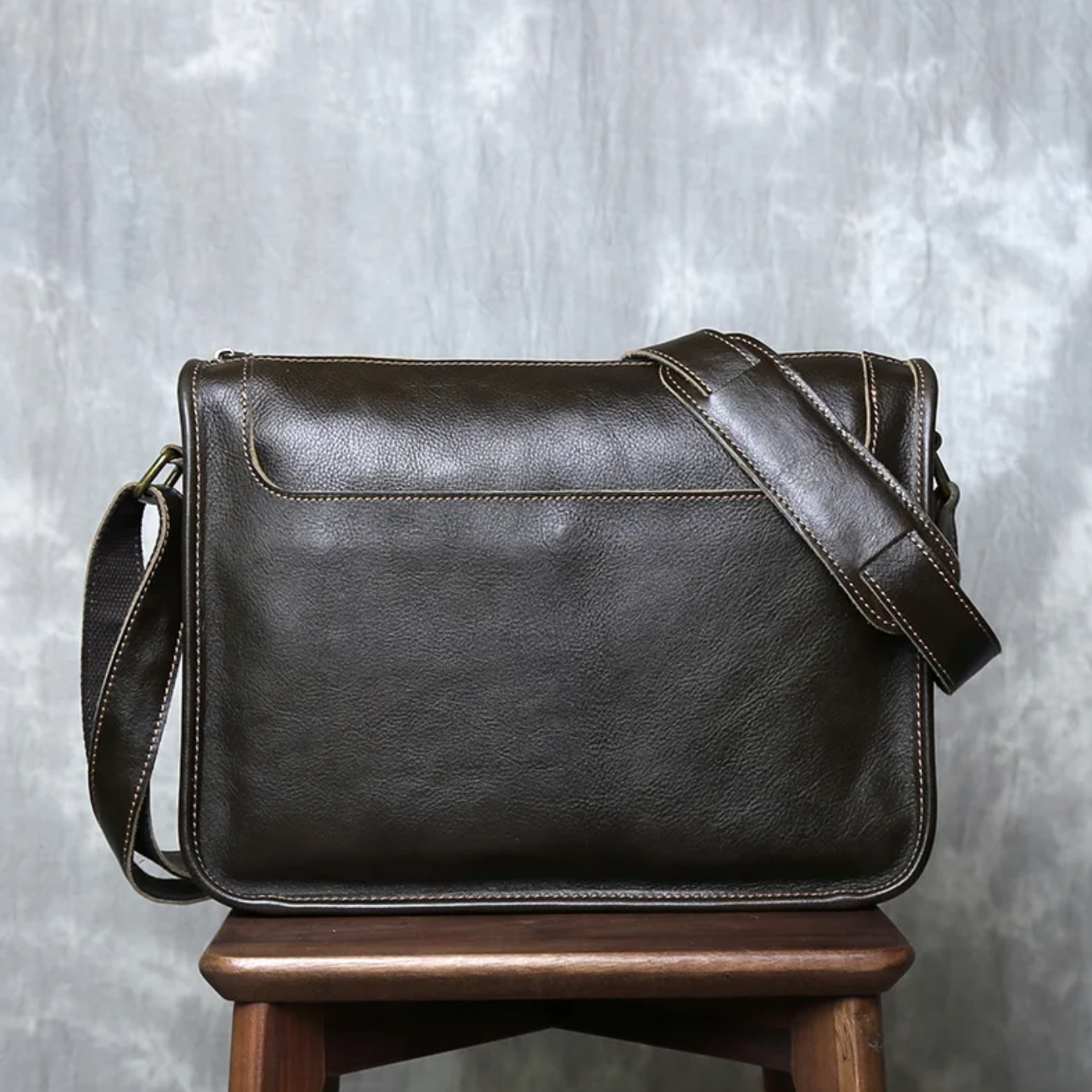Genuine Leather Crossbody Men's Messenger Bag for Office