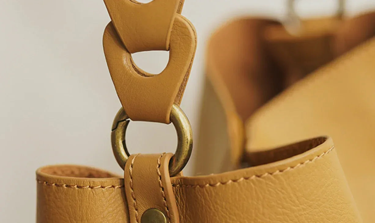 Women Leather Bucket Shoulder Bag Tote with Zipper