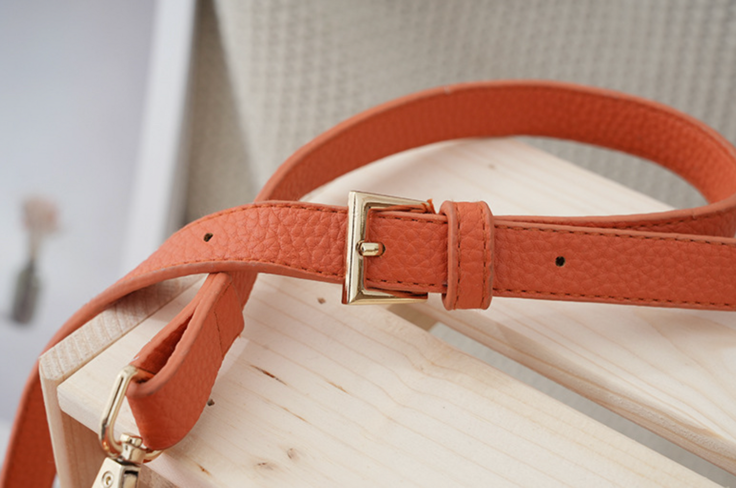 Straw Crossbody Purse Woven Summer Beach Bag for Women