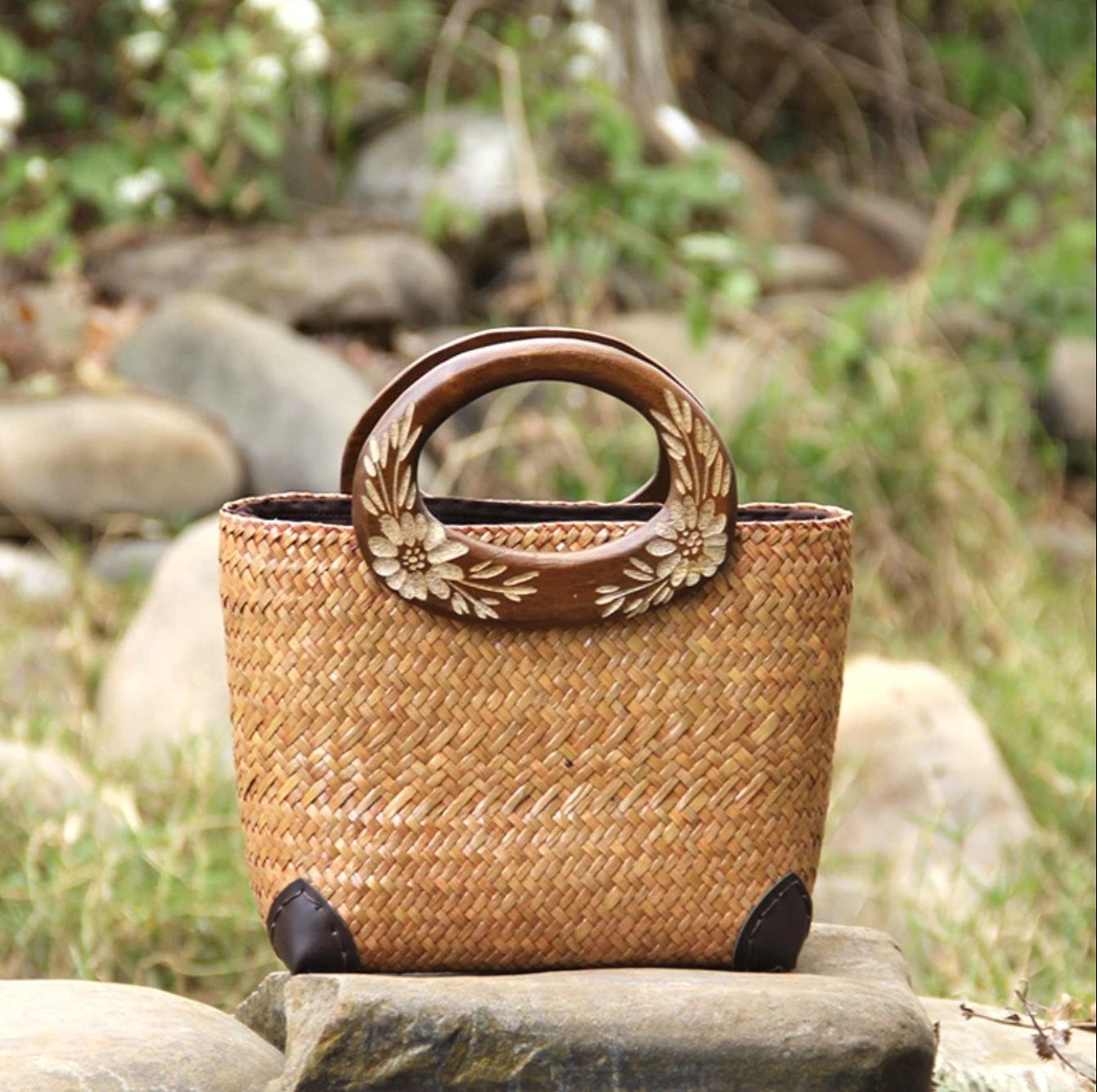 Handwoven Summer Straw Tote Purse with Wooden Handles