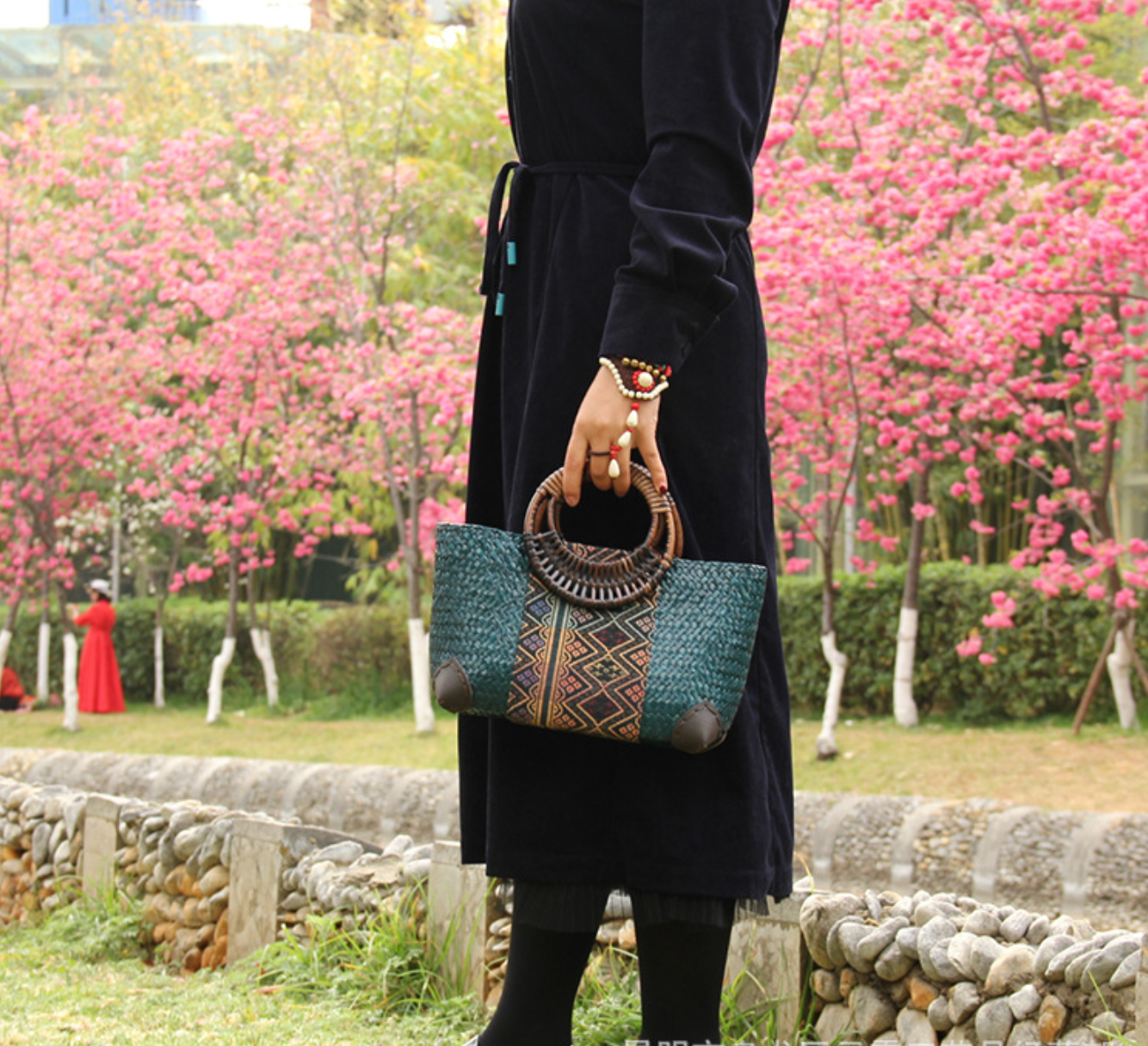 Straw Woven Women’s Bag Summer Beach Tote