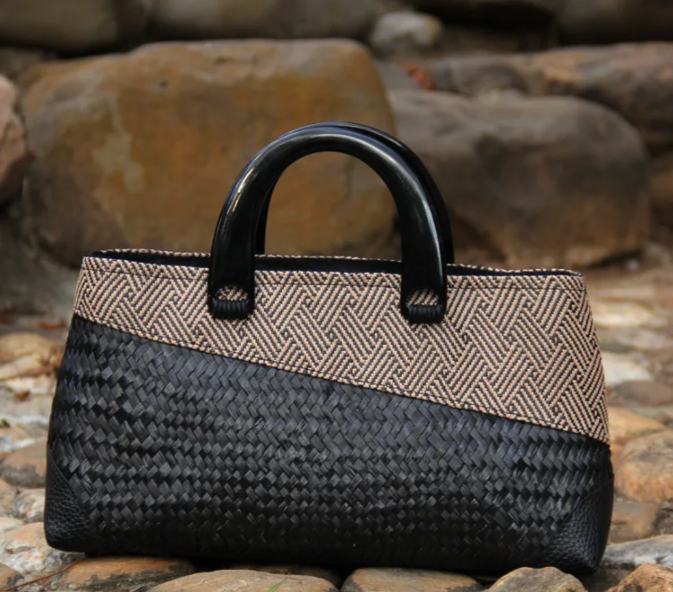 Rattan and Leather Bag Women’s Summer Handbag