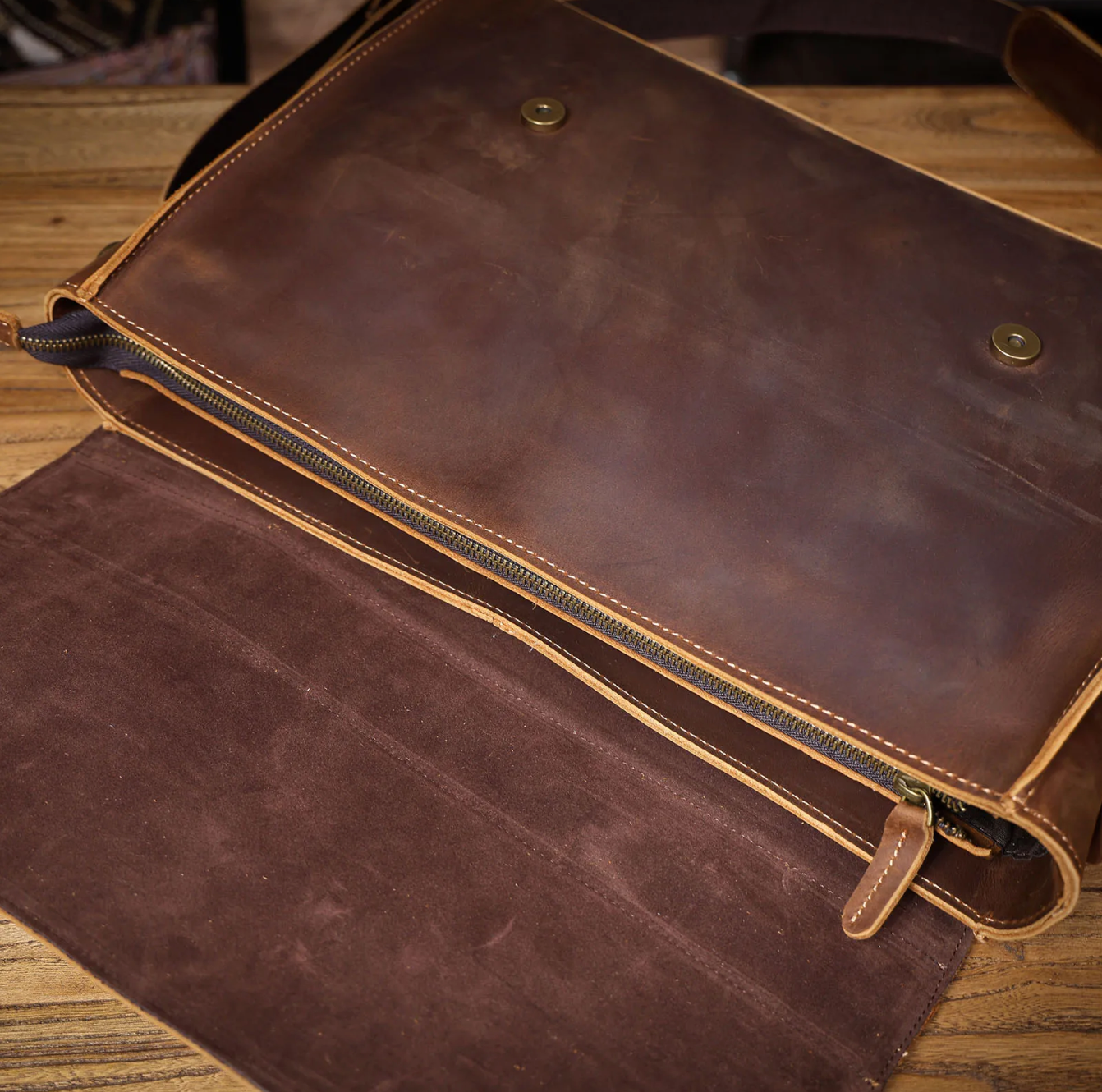 15 Inch Laptop Briefcase & Messenger Bag for Work