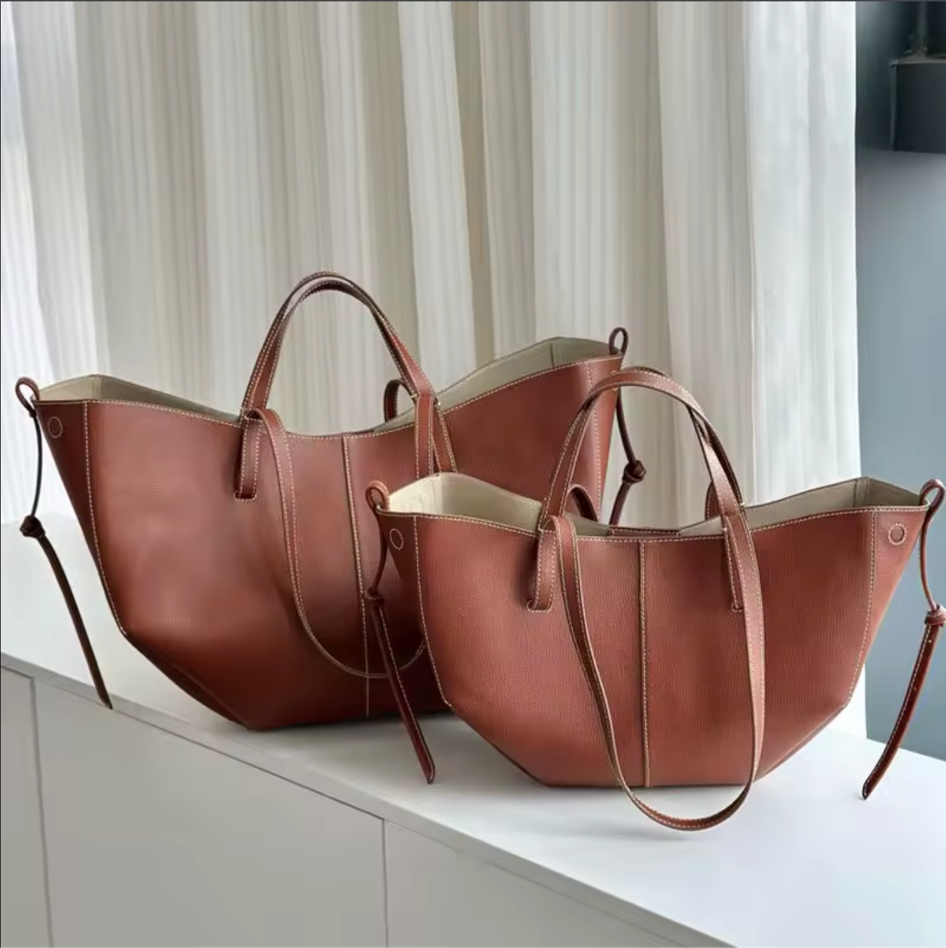Women’s Genuine Leather Shoulder Tote Bag