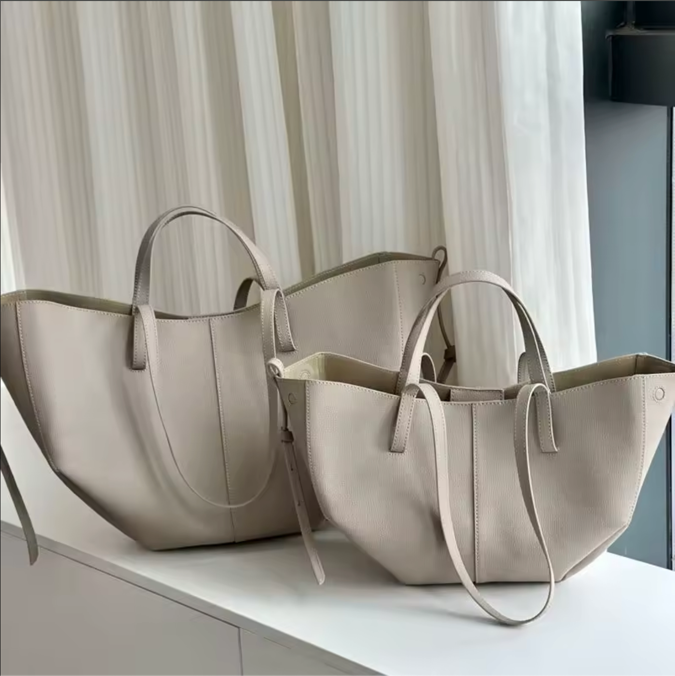 Women’s Genuine Leather Shoulder Tote Bag