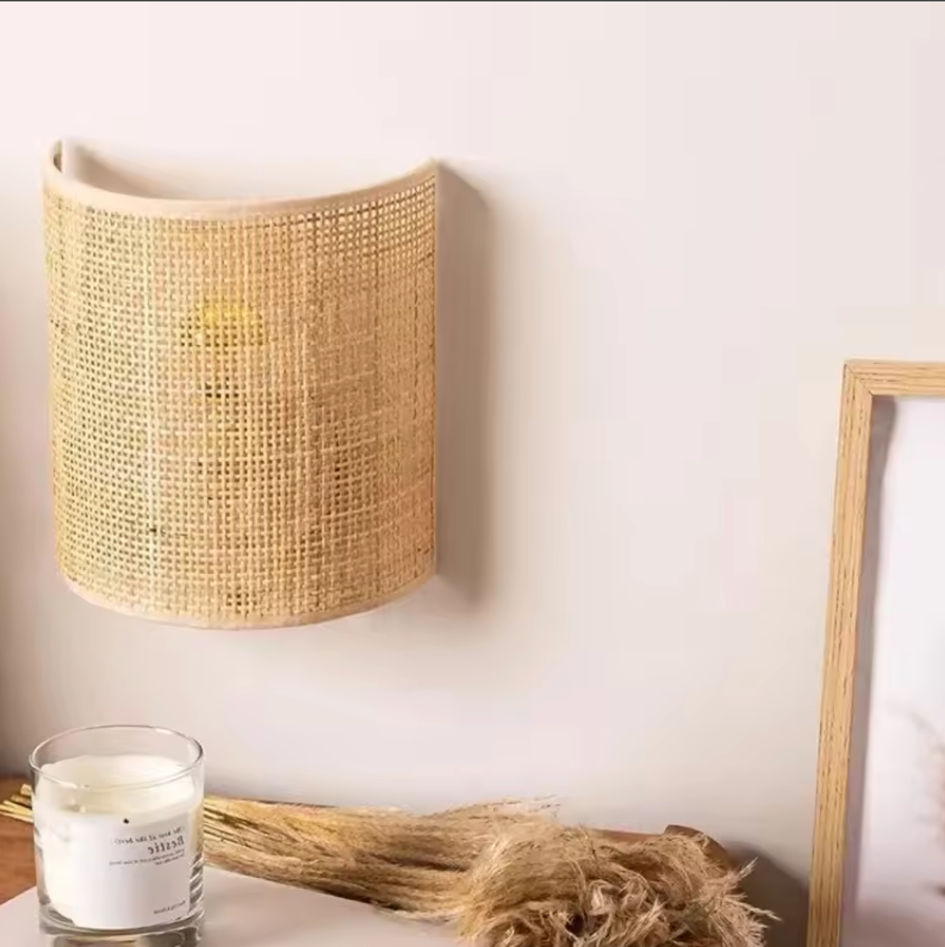 Rattan Wall Lamp Bamboo Woven Bedside Wall Sconce Lighting Fixture