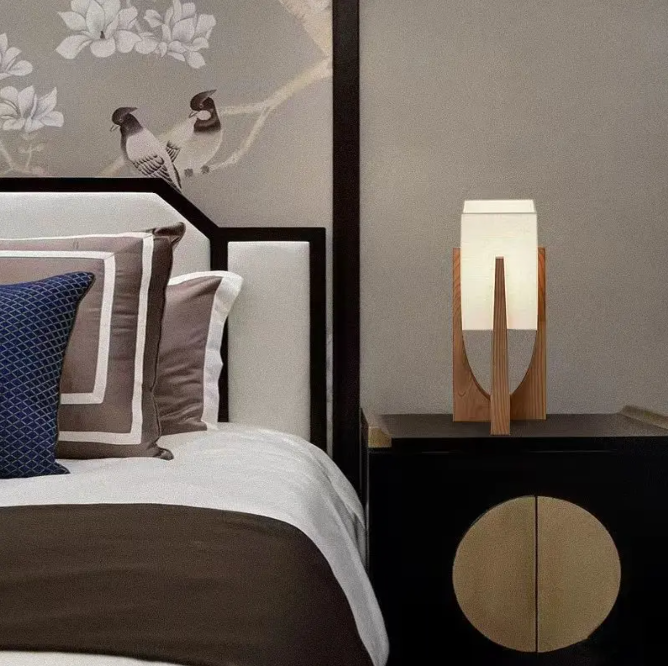 Nordic Walnut Wood Japanese Floor Lamp with Cotton Cloth Lampshade