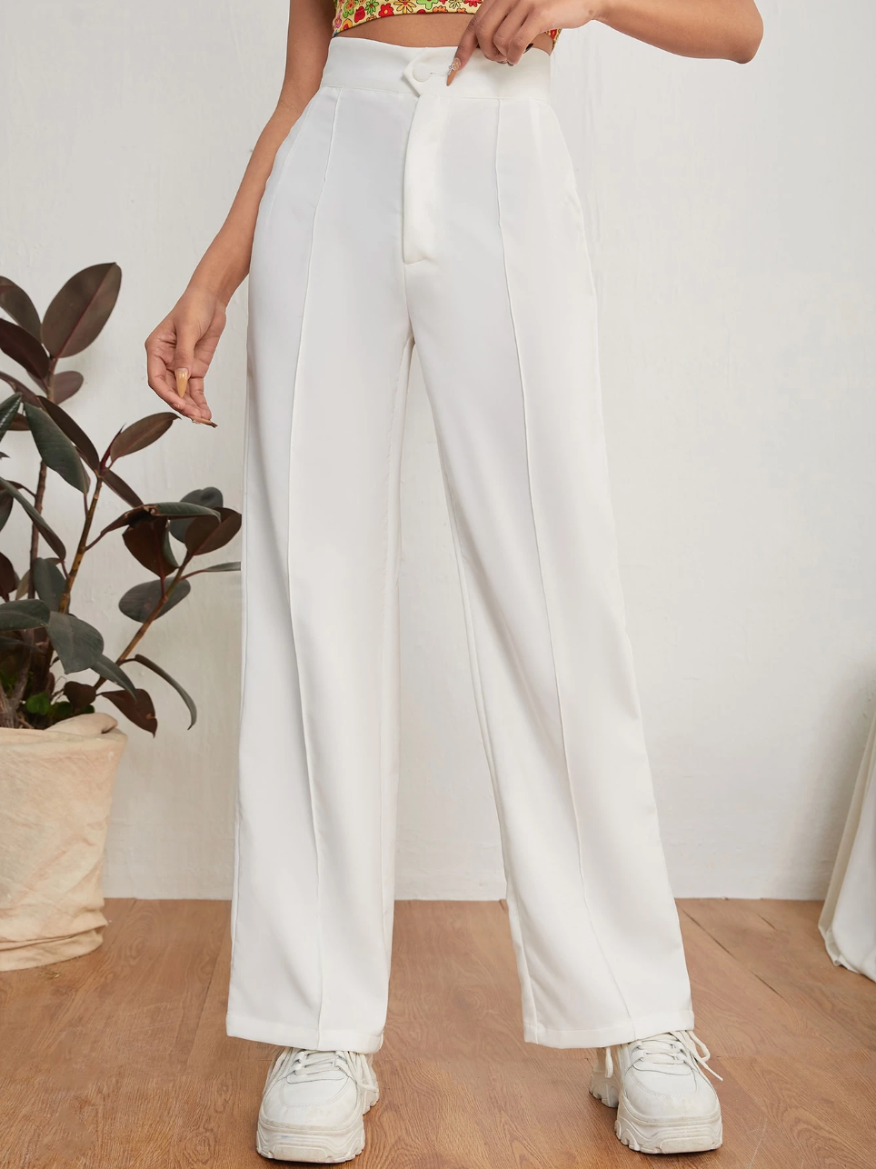 Women's White Pleated Loose Pants