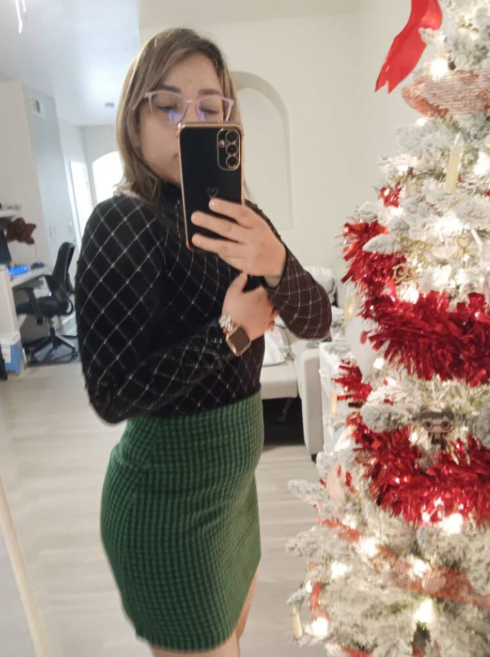 High-waisted houndstooth mini skirt