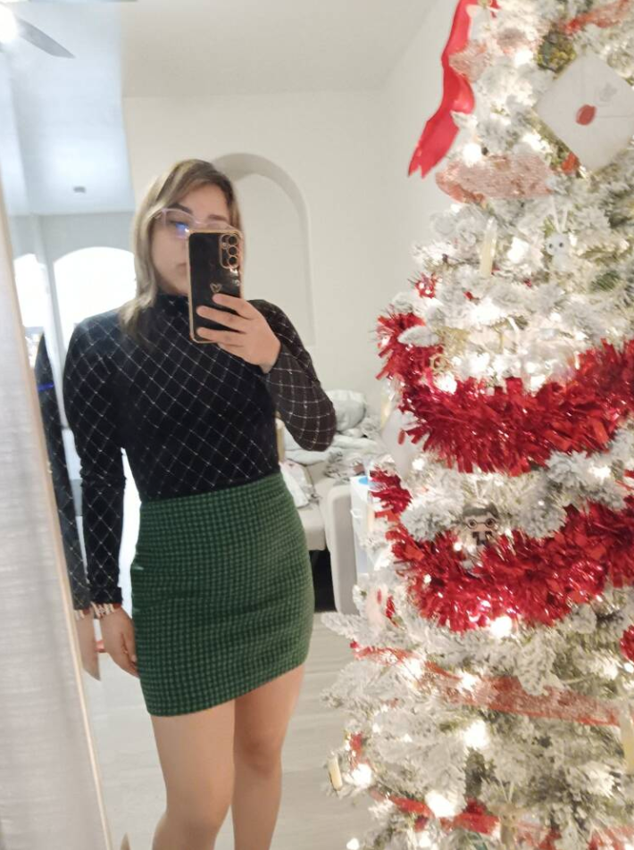 High-waisted houndstooth mini skirt