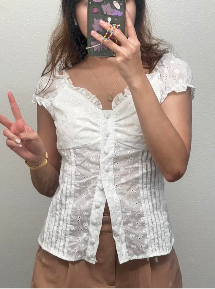 Frill Trim Camisole Tops With Lace