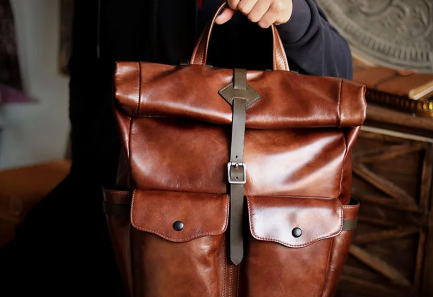 Men's Genuine Cowhide Leather Laptop Roll Top Rucksack