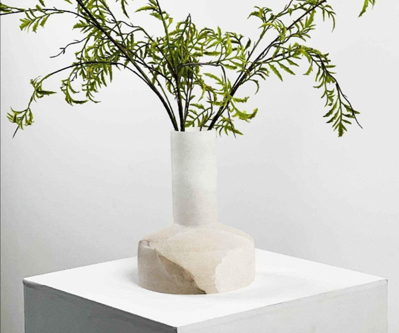 Spanish Real Marble Flower Vase Ornaments Decorative for Living Room & Hotel
