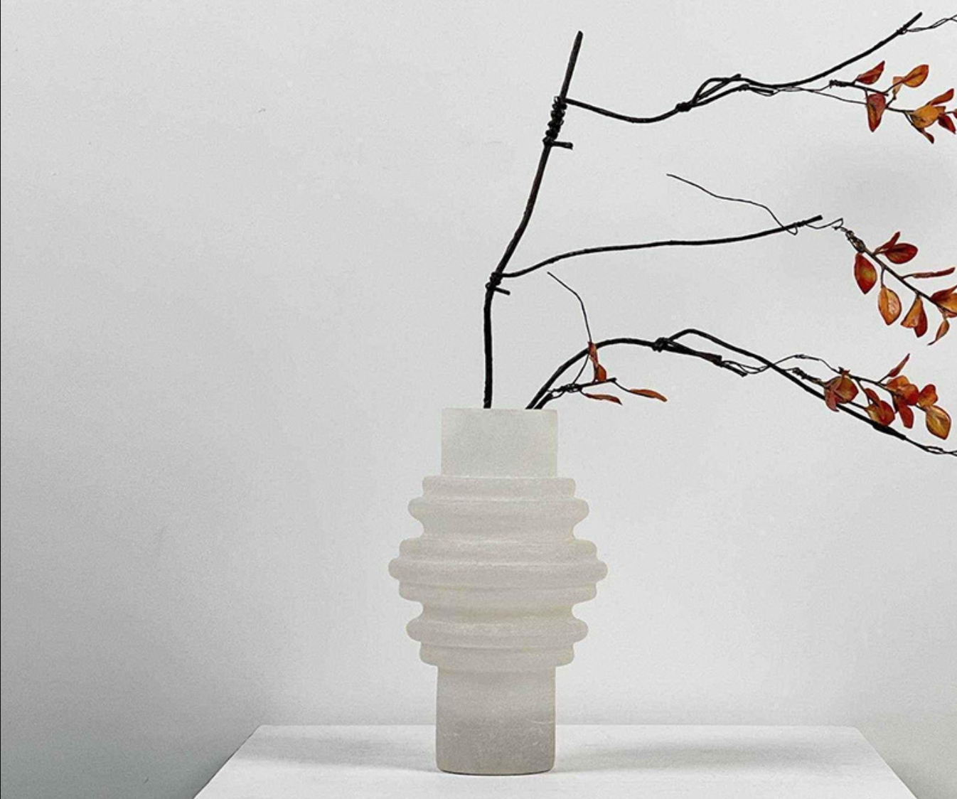 Spanish Real Marble Flower Vase Ornaments Decorative for Living Room & Hotel