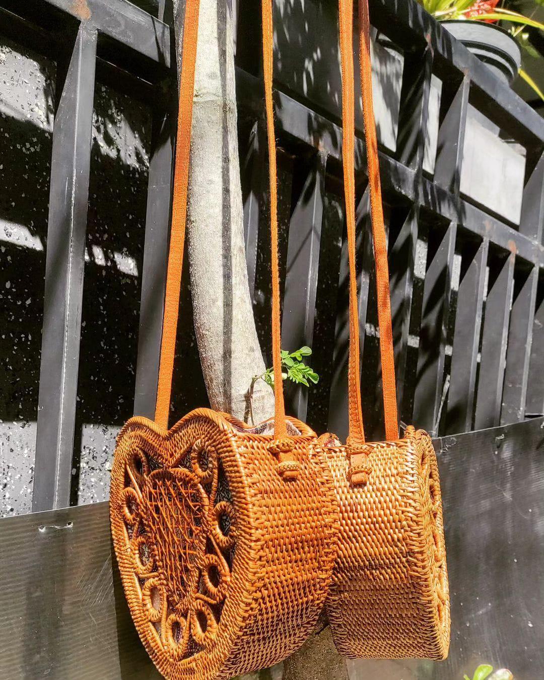 Heart Shaped Rattan Crossbody Bag – Boho Summer Purse