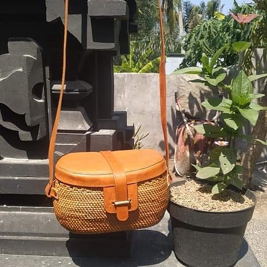 Crossbody Rattan And Leather Bag