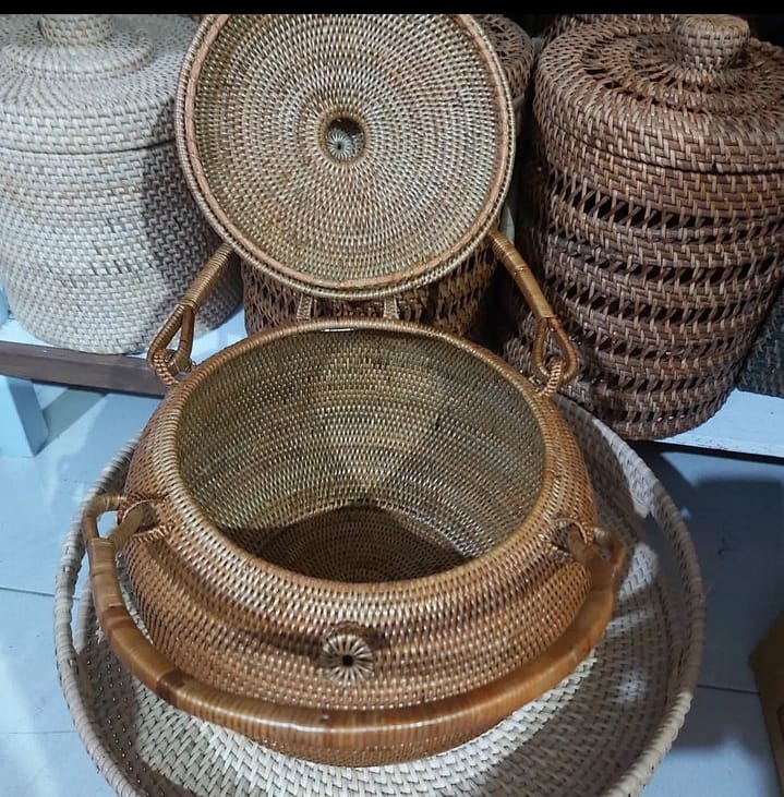 Bali Rattan Pot Bag