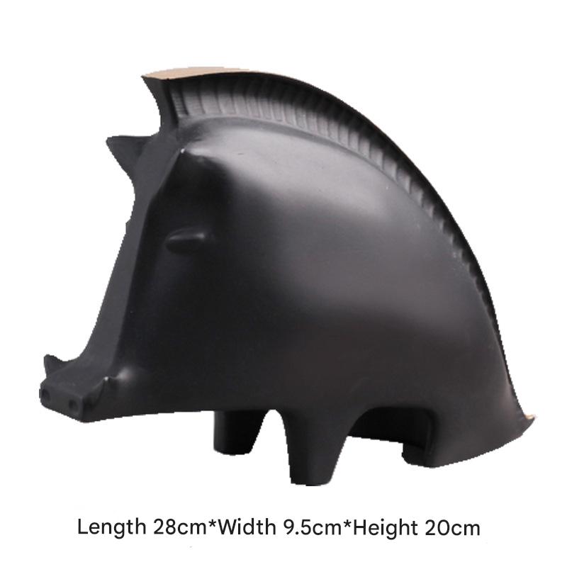 Modern Art Wild Boar Ornament Resin Sculpture for Home Décor