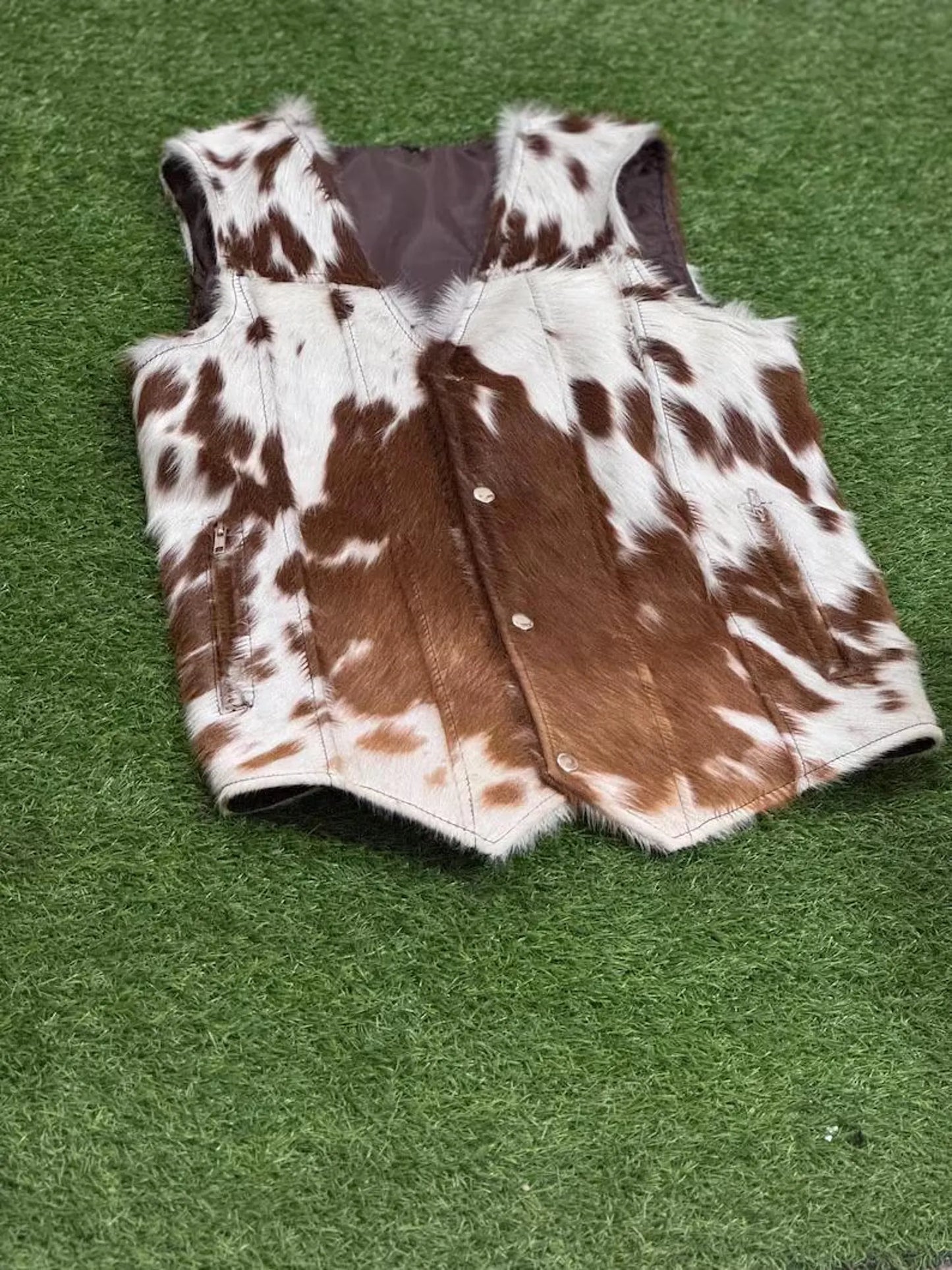 Cowhide Leather Vest Brown White