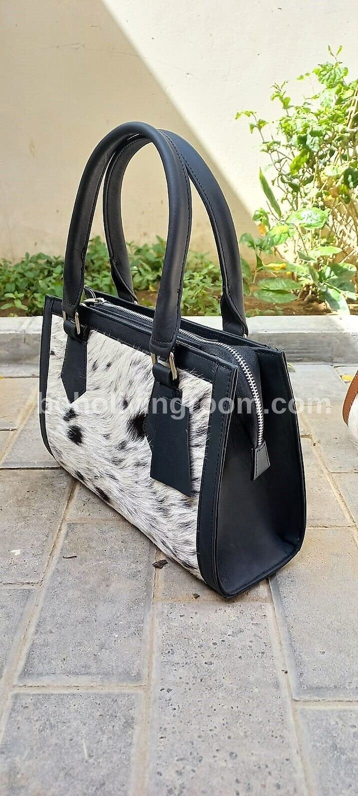 Natural Cowhide Shoulder Purse
