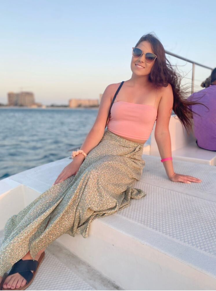 side wrap maxi skirt summer beach outfit