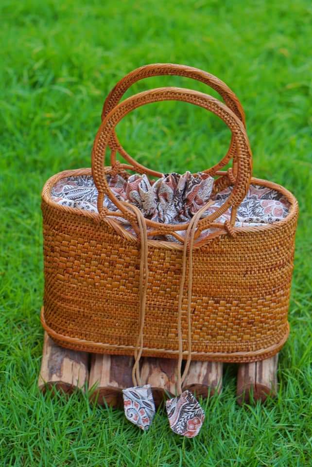 Bali Rattan Shoulder Bag