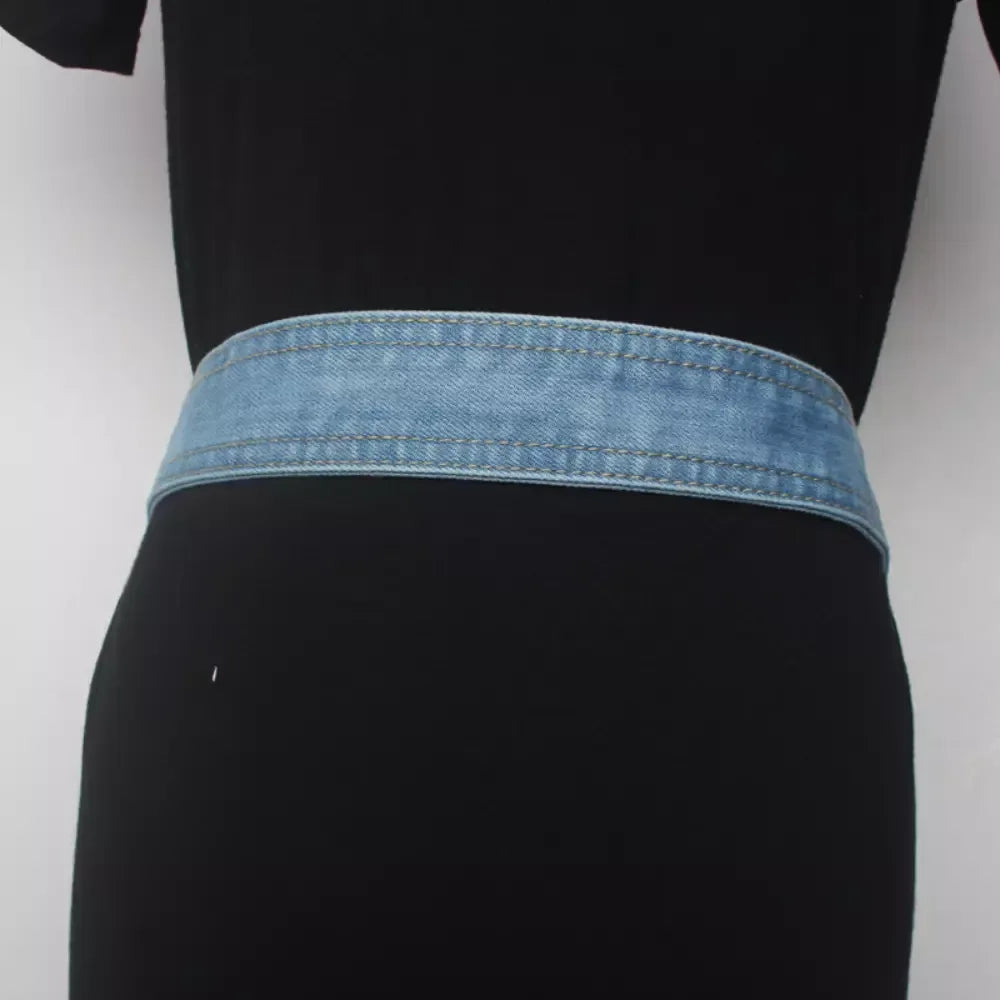 Wide Corset Style Women’s Waist Belt