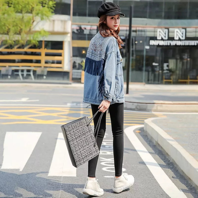 Women Cowgirl Denim Jacket with Fringe Rivets