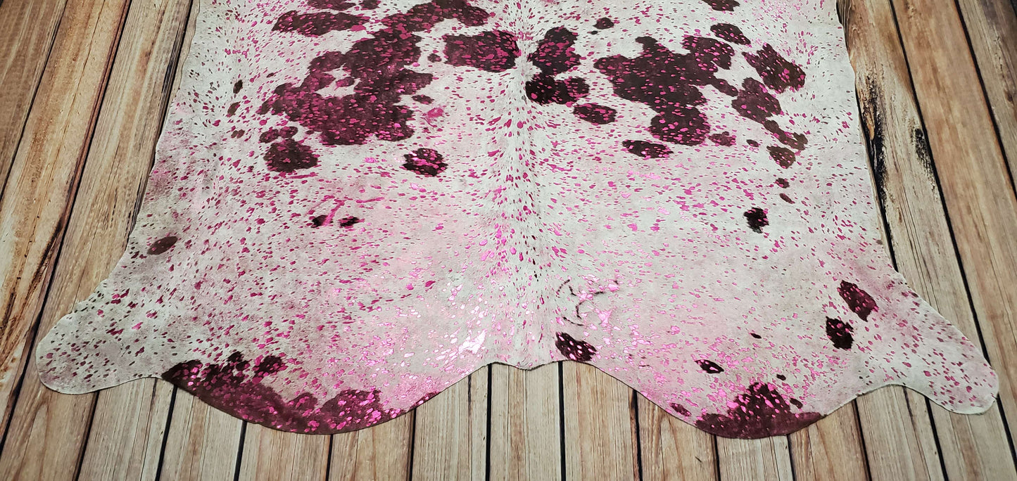 large metallic cowhide rug 7.5ft x 6.9ft