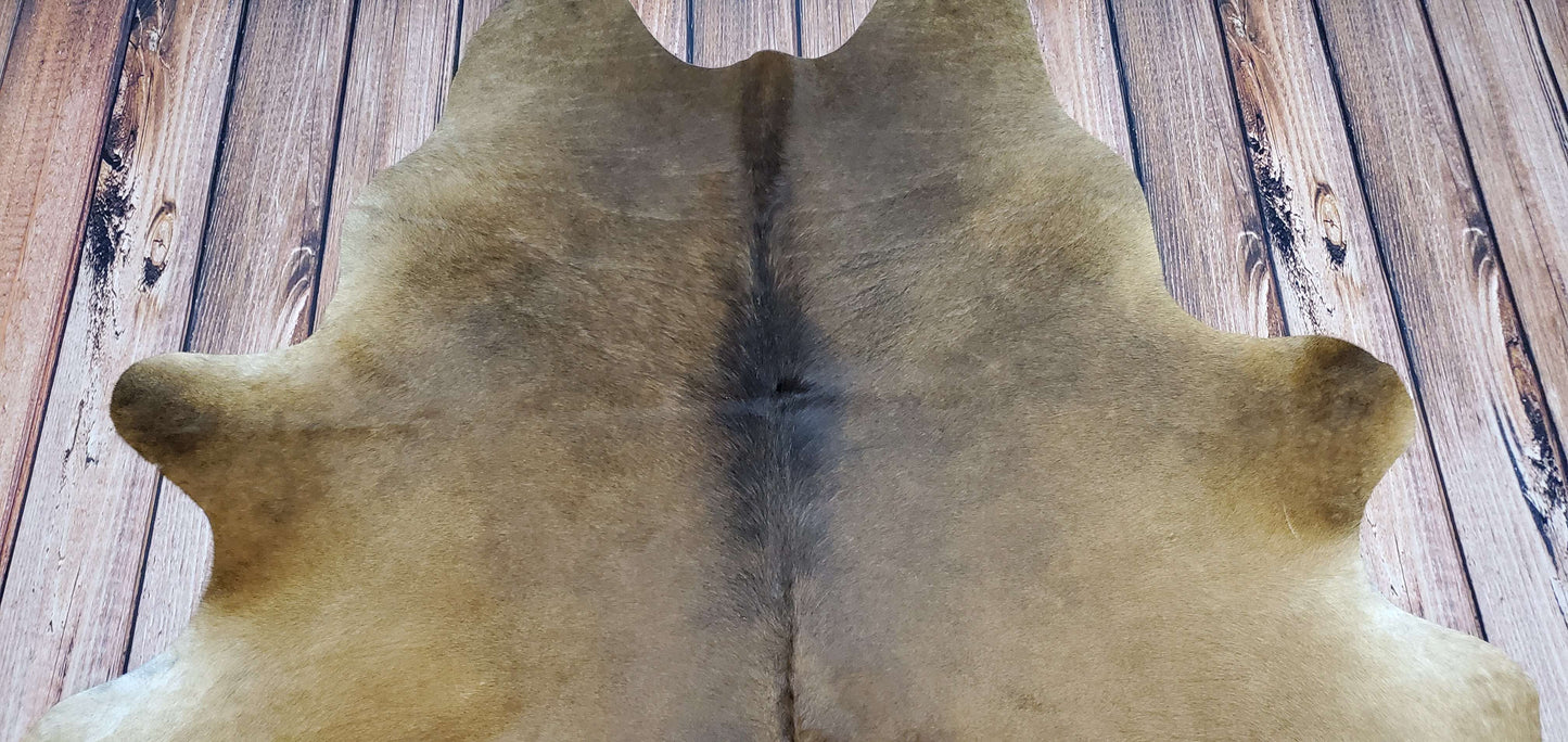 Natural Brown Tan Cowhide Rug 7ft x 6ft