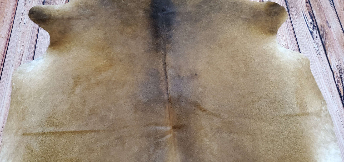 Natural Brown Tan Cowhide Rug 7ft x 6ft
